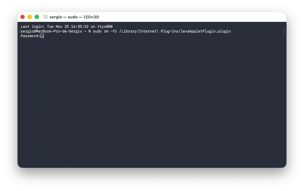 Ve a Aplicaciones > Utilidades y haz doble clic en Terminal para abrir la app
