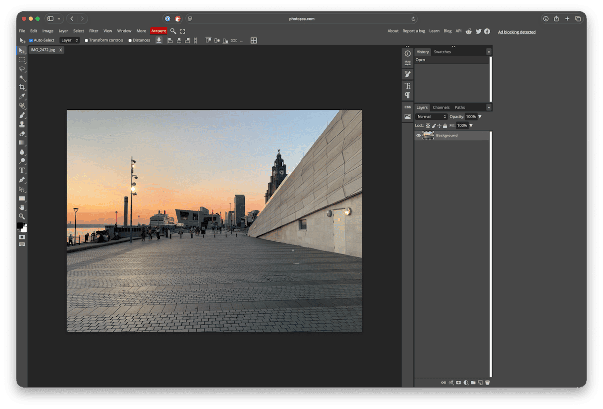 Photopea app for photo editing