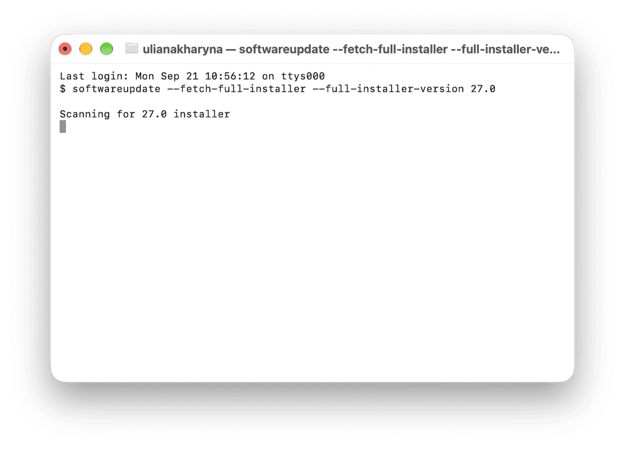 Terminal window running softwareupdate command to download macOS 27 Golden Gate installer
